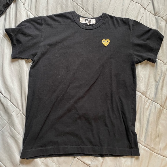 Comme Des Garçon PLAY Black Tee Gold Heart Size XL - Picture 2 of 6